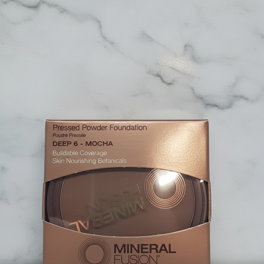 Mineral Fusion Pressed Powder Foundation - Deep Mocha - Picture 1 of 1